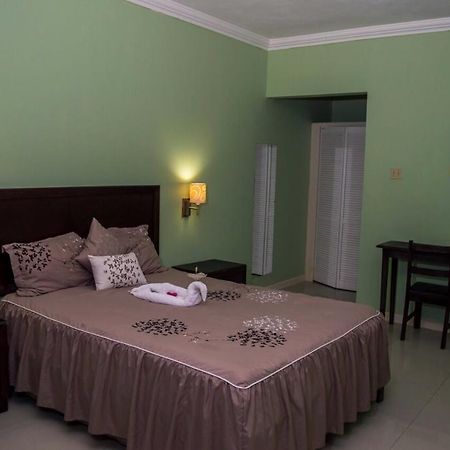 ดอนเวย์ อะ จาไมก้า สไตล์ วิลเลจ Hotel มอนเทโกเบย์ ภายนอก รูปภาพ