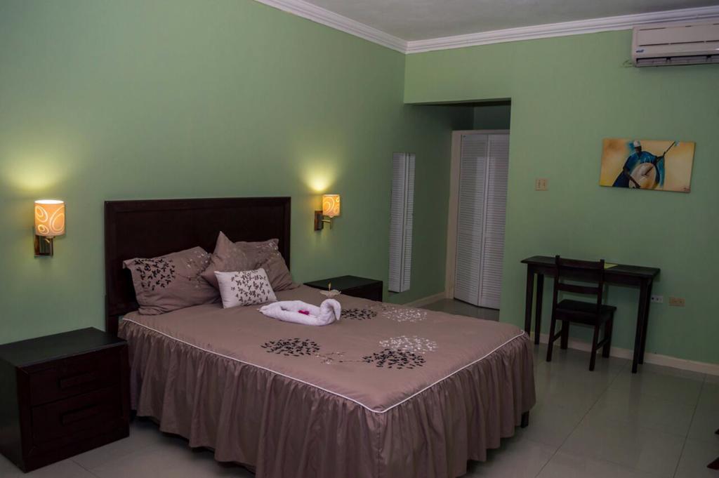 ดอนเวย์ อะ จาไมก้า สไตล์ วิลเลจ Hotel มอนเทโกเบย์ ภายนอก รูปภาพ