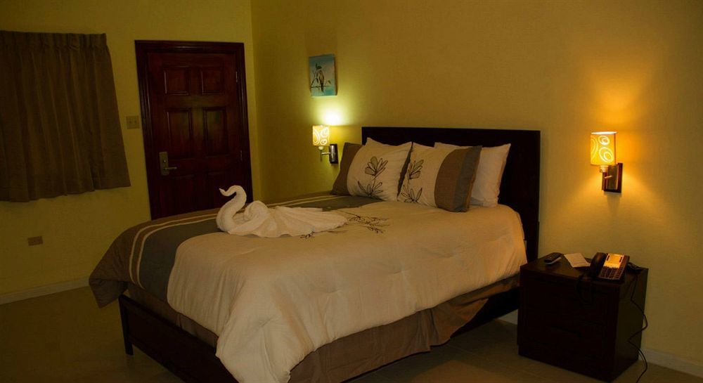 ดอนเวย์ อะ จาไมก้า สไตล์ วิลเลจ Hotel มอนเทโกเบย์ ภายนอก รูปภาพ
